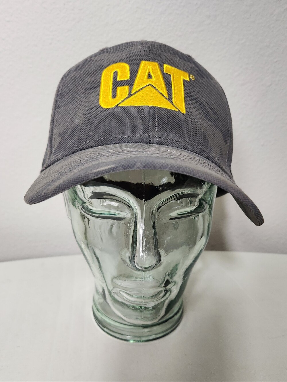 Cat Gray Camo American Flag Embroidered Strapback Baseball Cap (NWT)